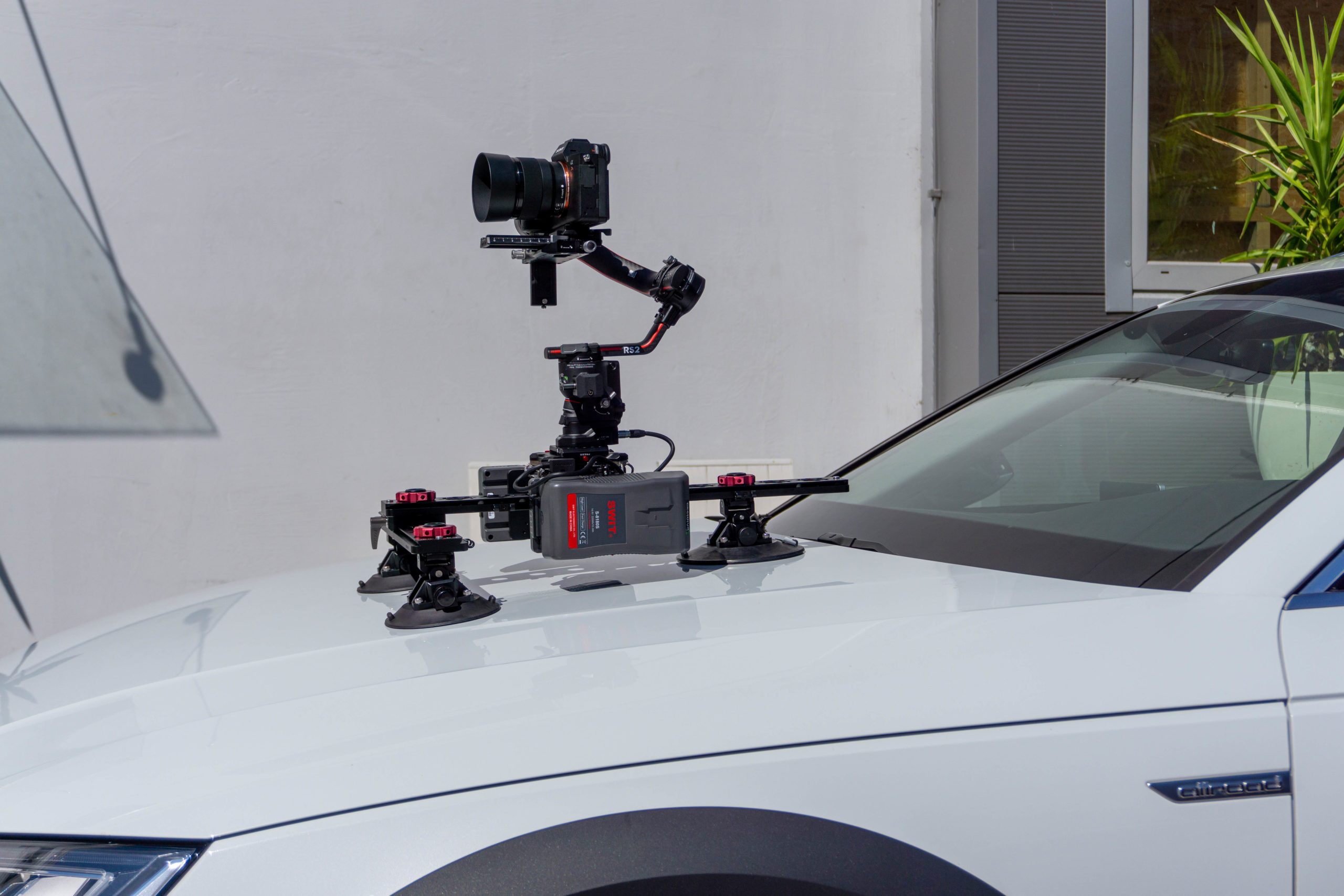 TILTA HYDRA ALIEN ARM CAR MOUNTING SYSTEM - Image 6